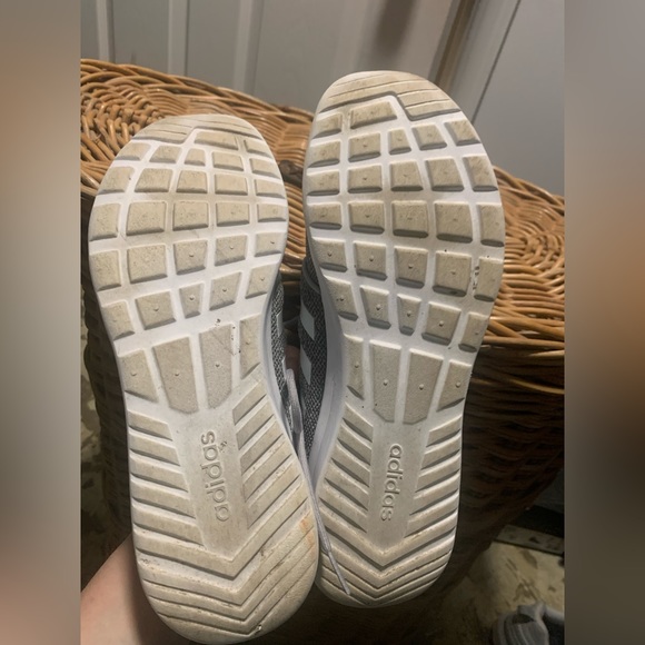 Adidas Neo Cloudfoam grey running shoes 9.5-Wore just a few times -like new - Picture 9 of 11